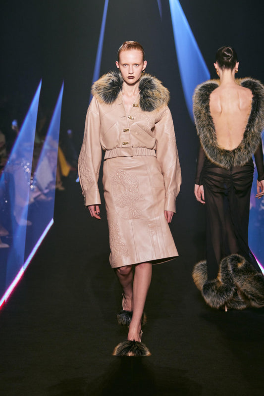 LOOK 7
