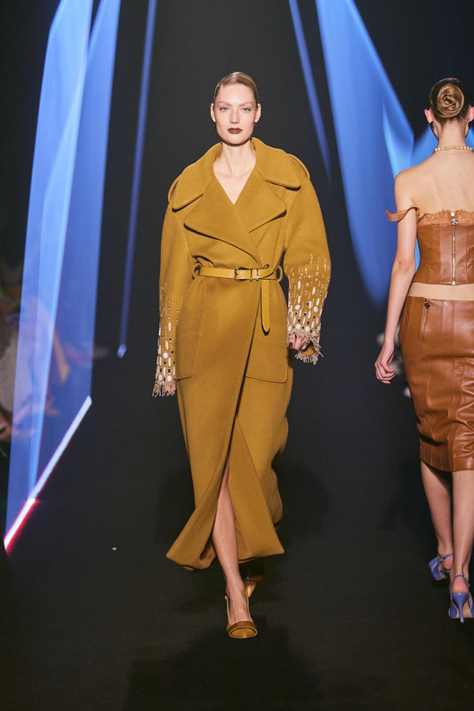 LOOK 23