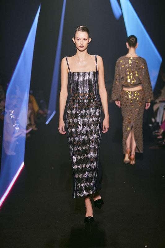 LOOK 34