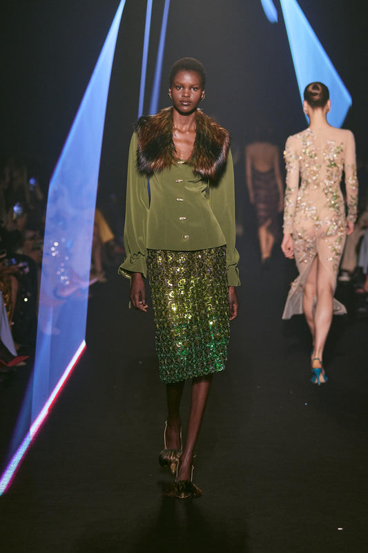 LOOK 54