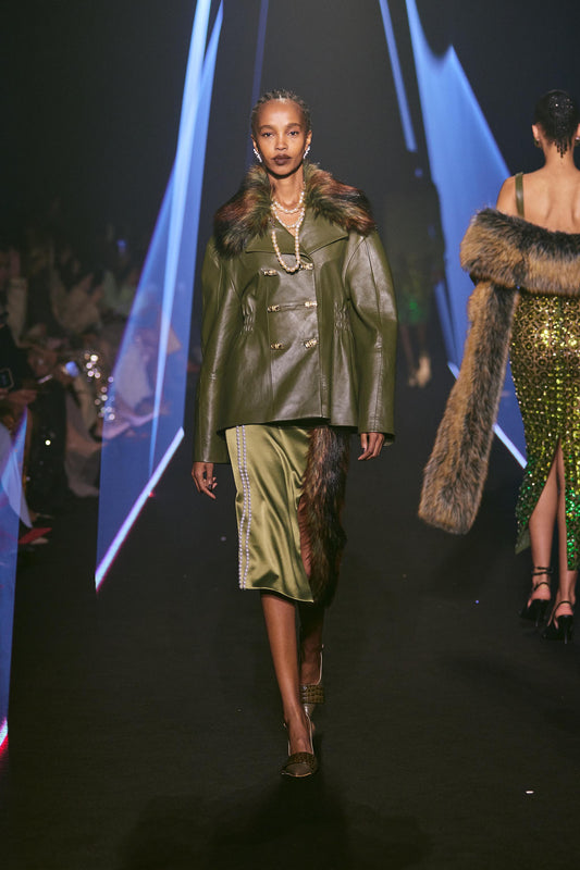 LOOK 56