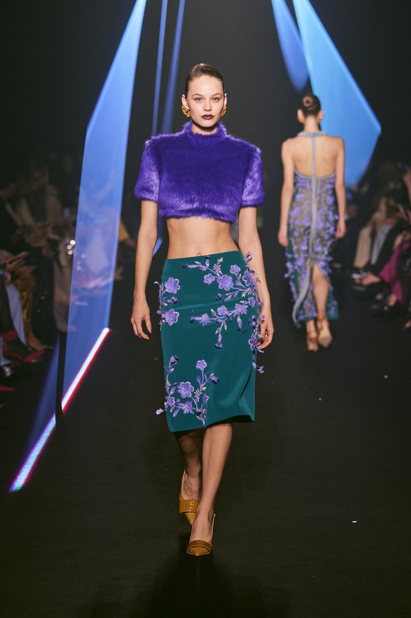 LOOK 67