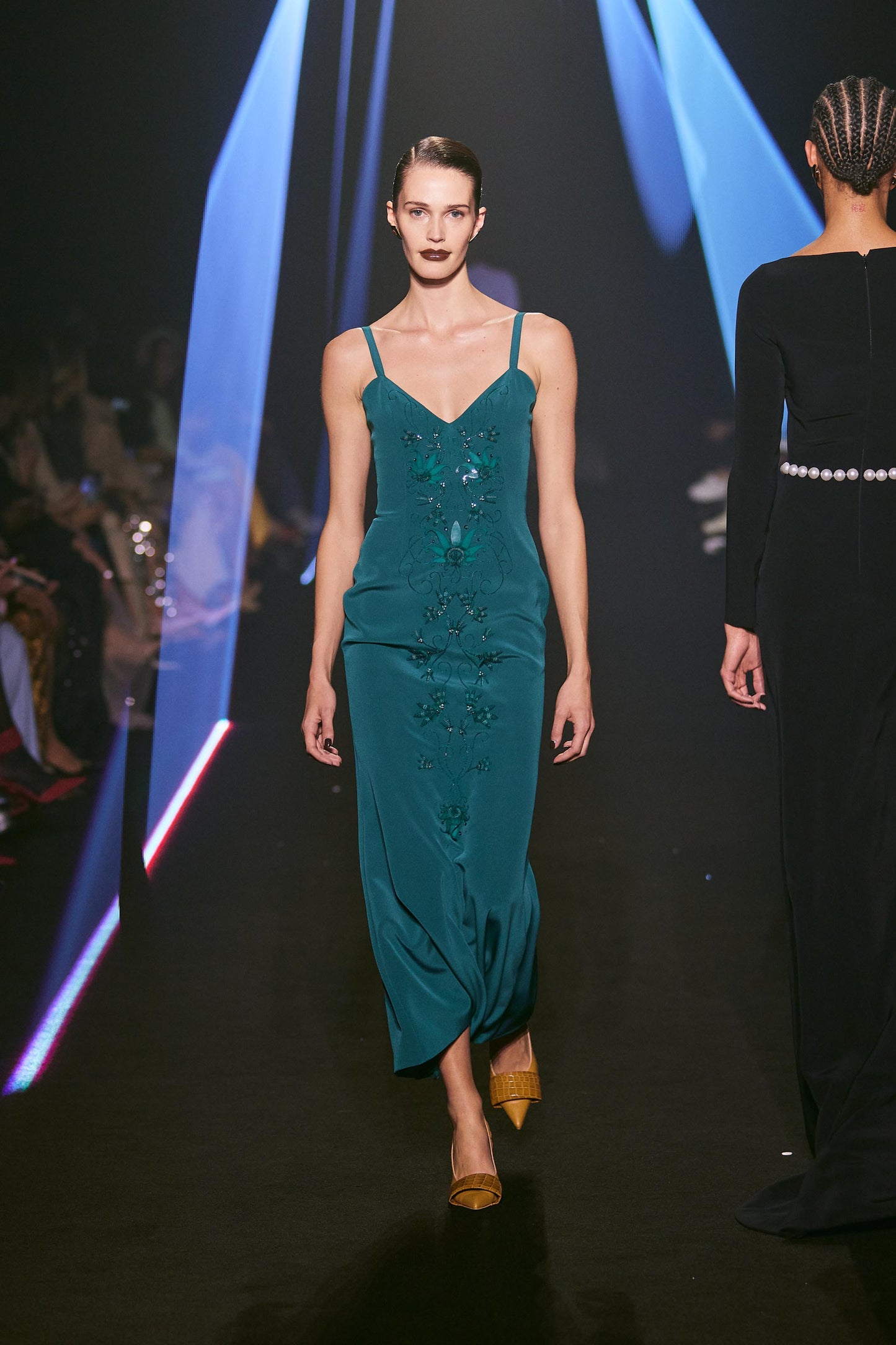 LOOK 70