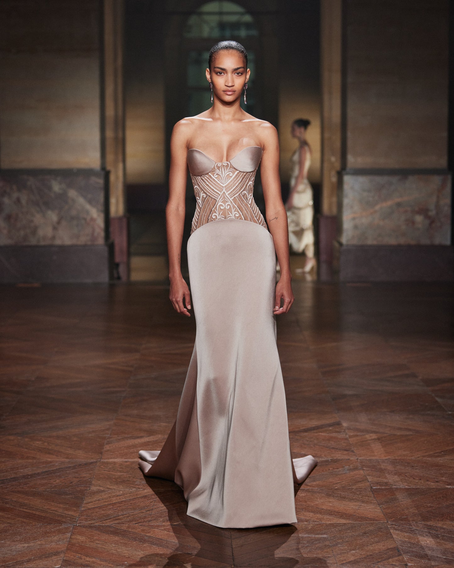 LOOK 23