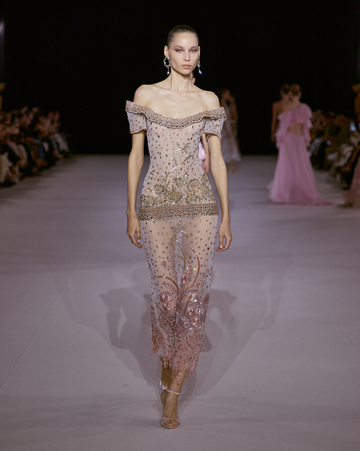 LOOK 48