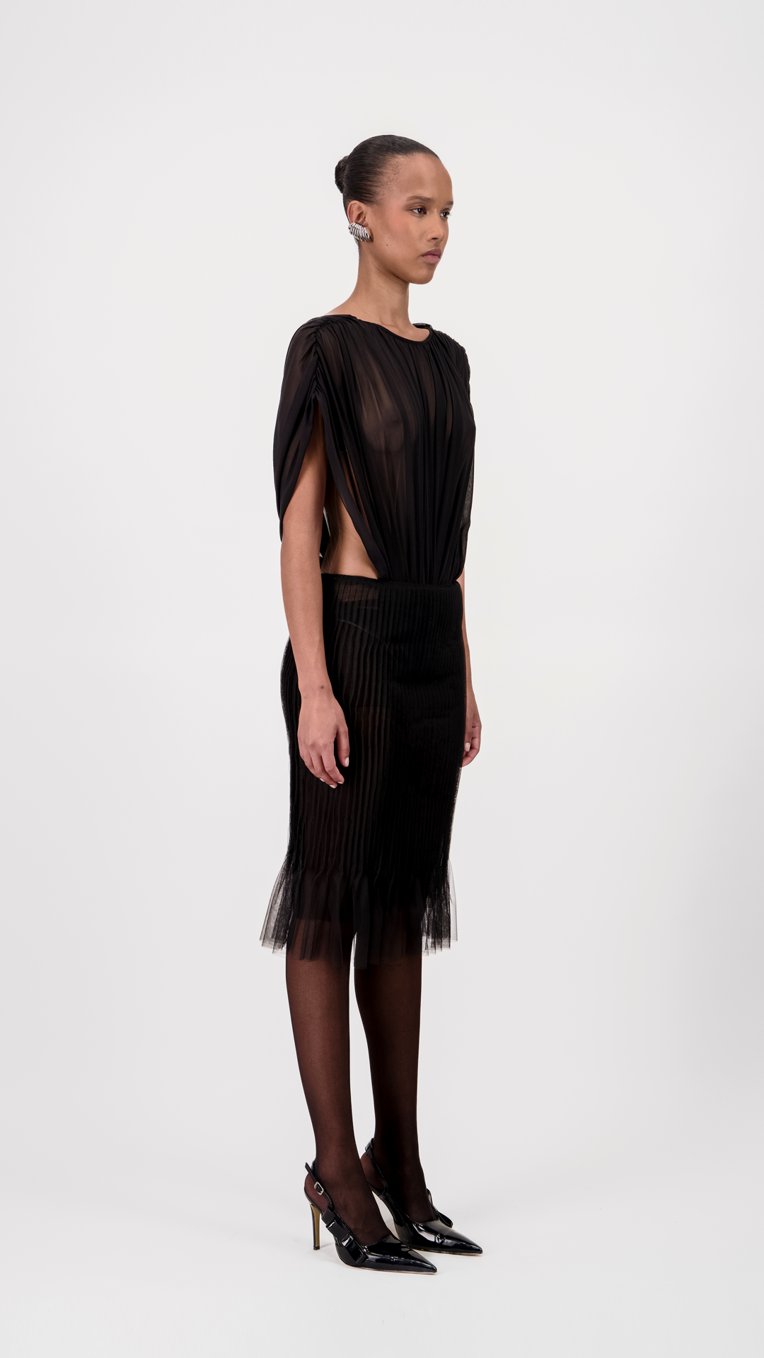 Sheer Pleated Short Skirt