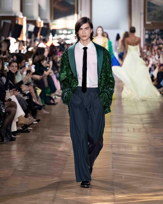 LOOK 27