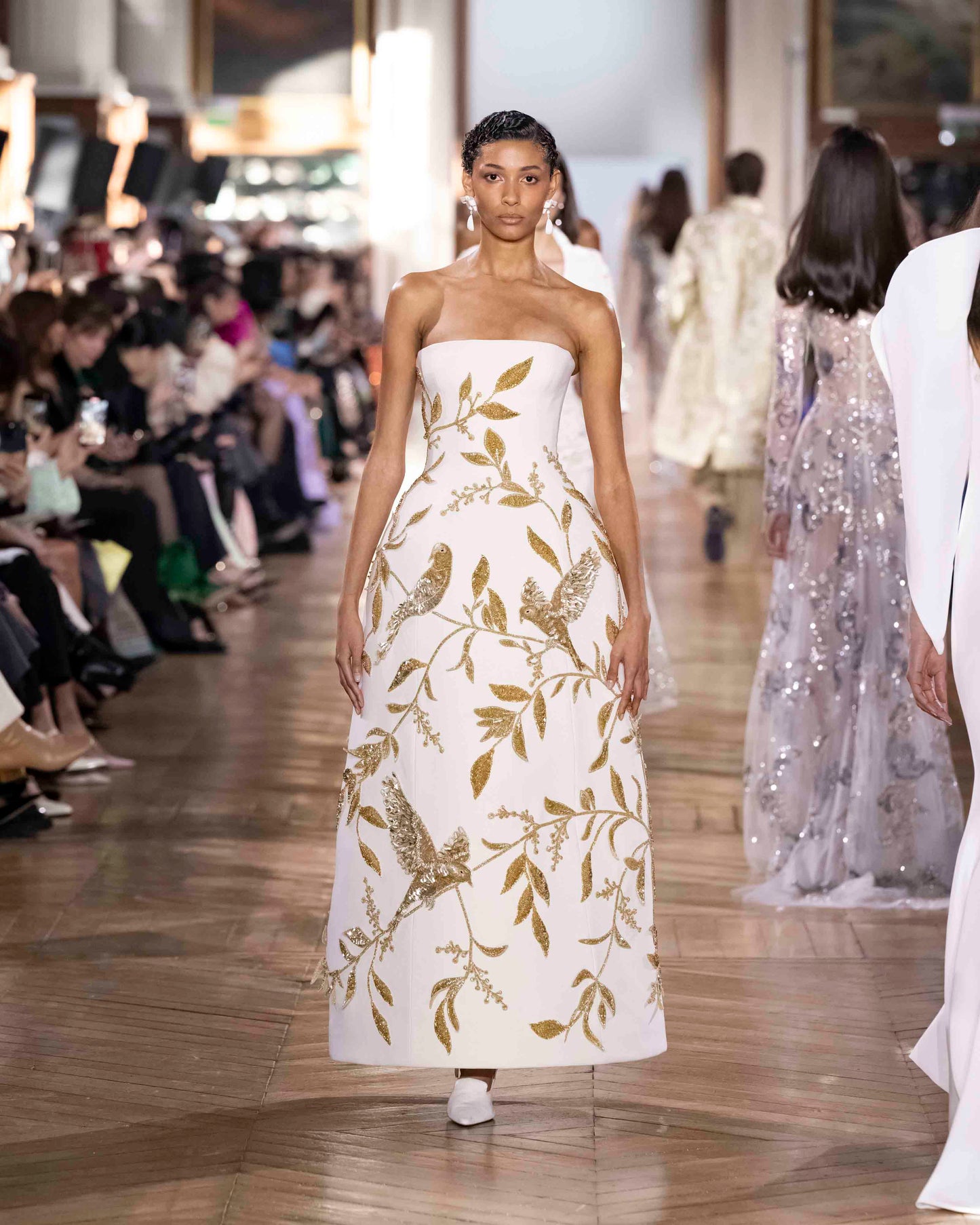 LOOK 49