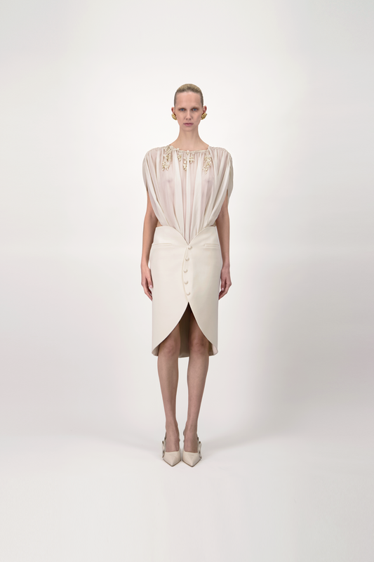 Curved Panel Crepe Short Skirt