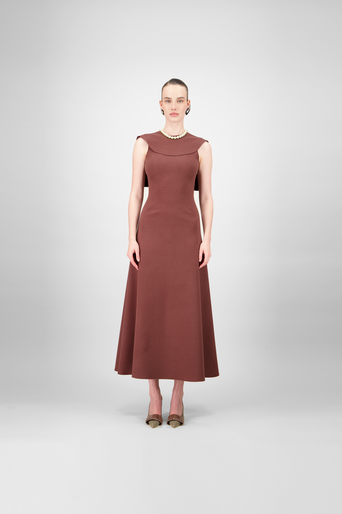 Back Reveal Midi Dress