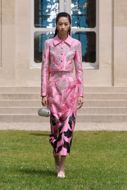 LOOK 38
