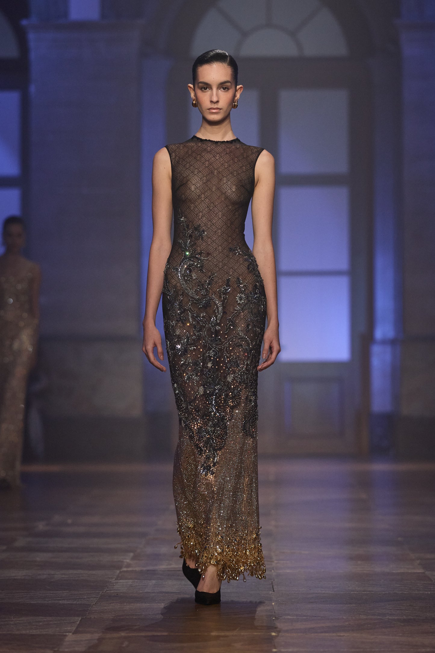 LOOK 13