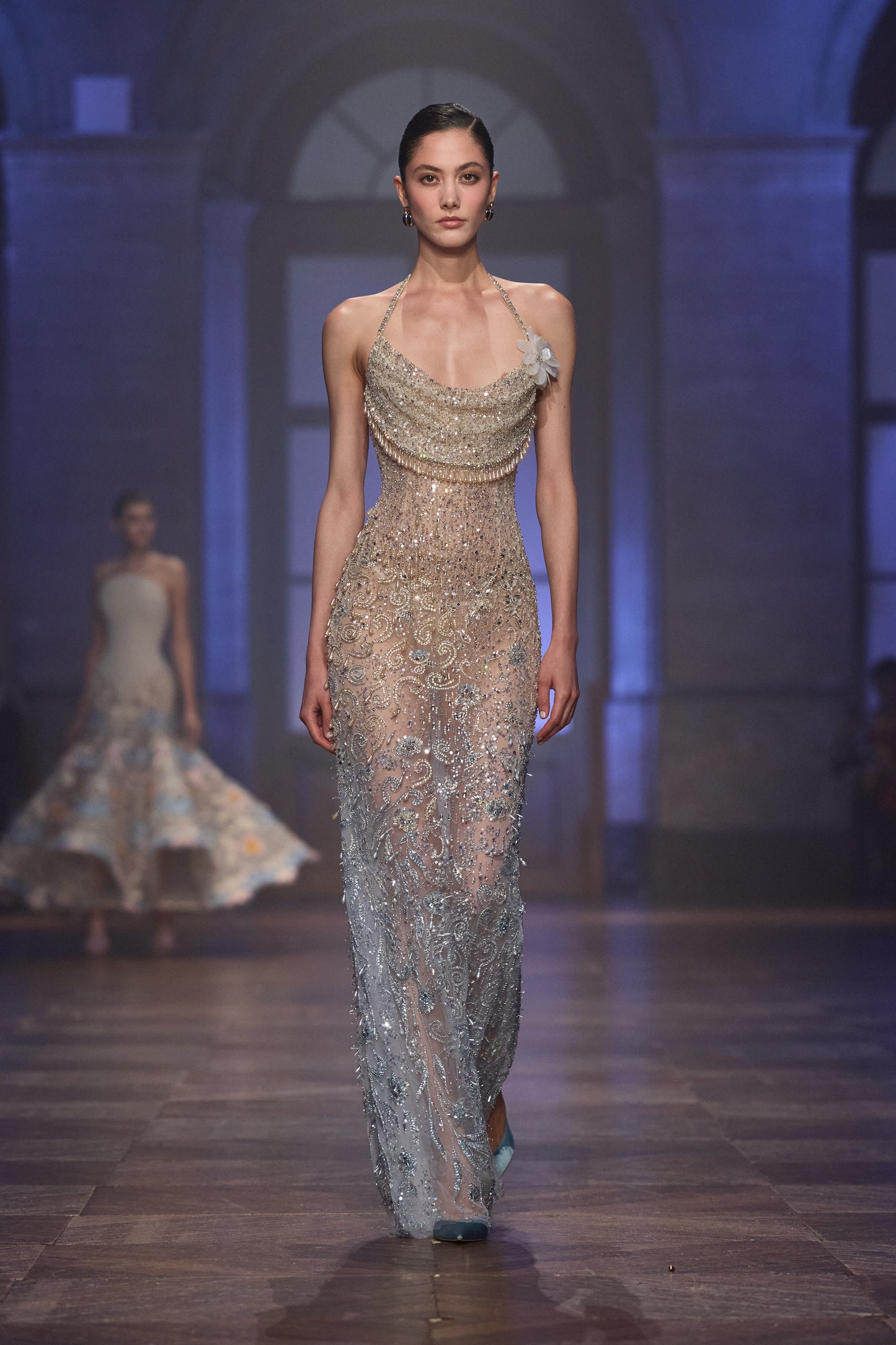 LOOK 17