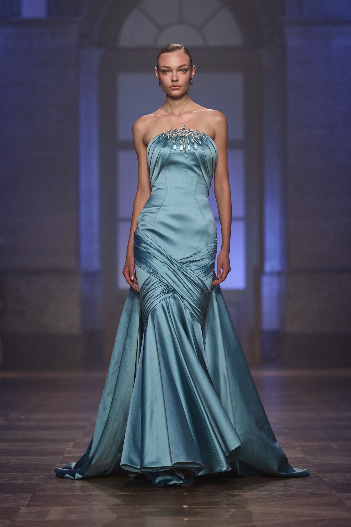 LOOK 29