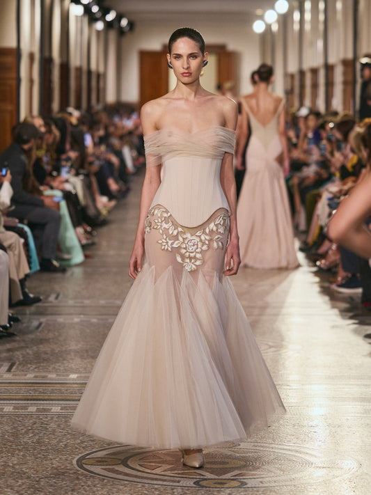 LOOK 17