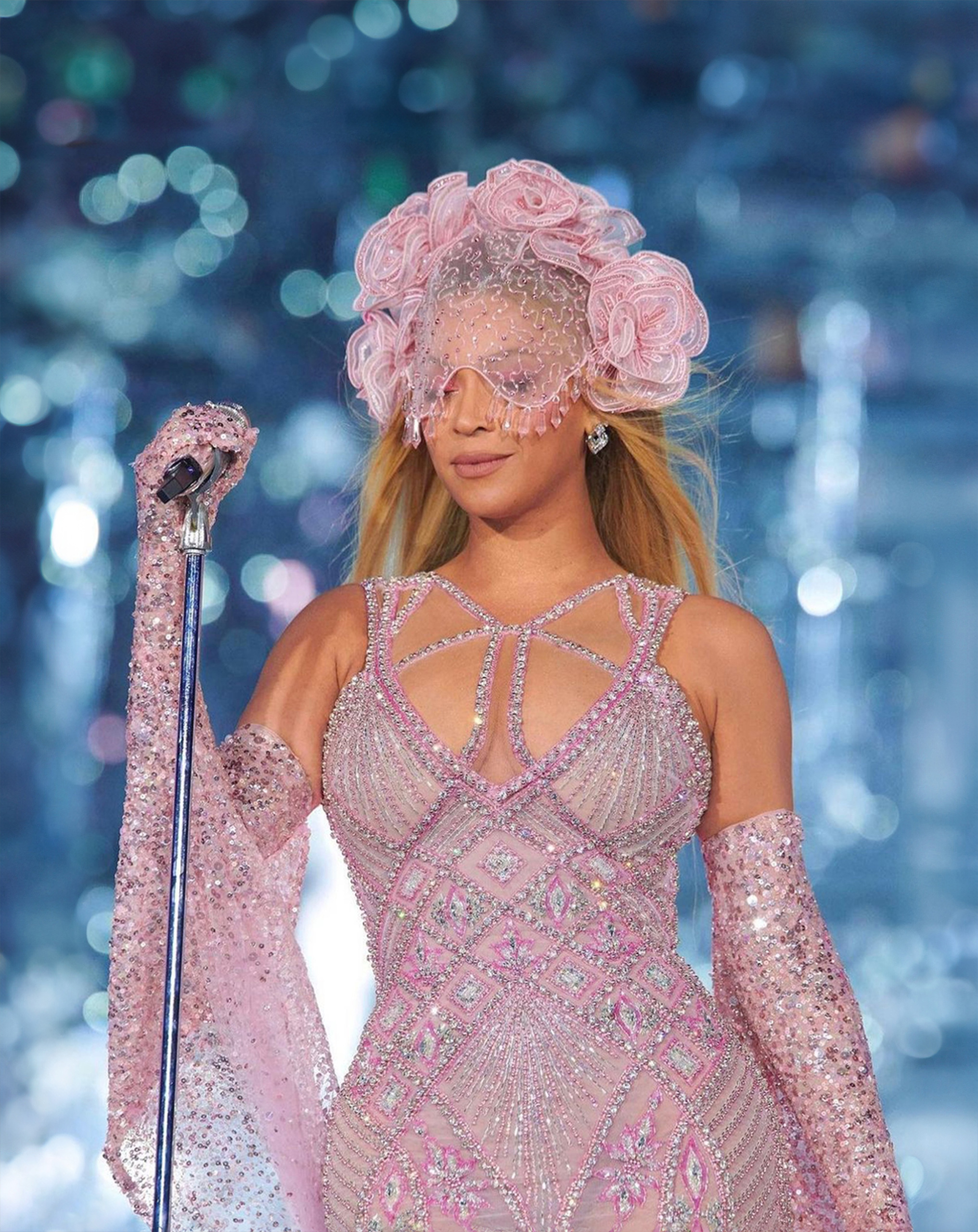 Georges-Hobeika-Jad-Hobeika-Beyonce-QueenB-Renaissance-Tour-Concert-Show-Couture-FW23-FALL-WINTERr-collection